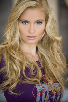 Image of a beautiful blond model.